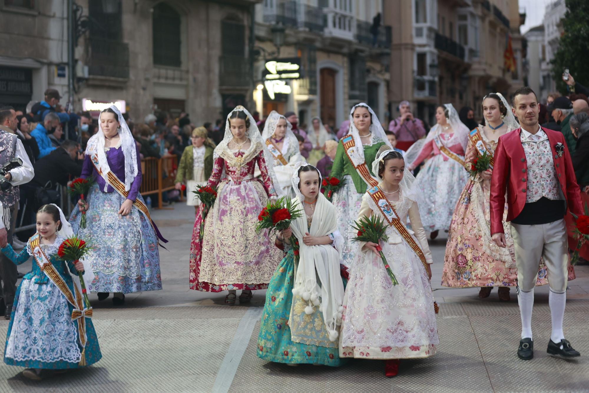 Búscate en el segundo día de ofrenda por la calle Quart (entre las 19:00 a las 20:00 horas)