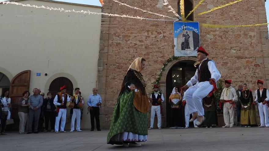 ‘Ballada’, música y artesanía en la fiesta de la Mare de Déu d’Agost de Formentera | D.I.