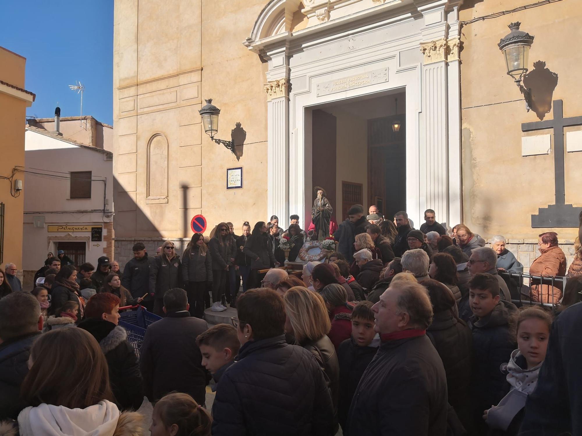 Navajas bendice a sus animales por San Antón