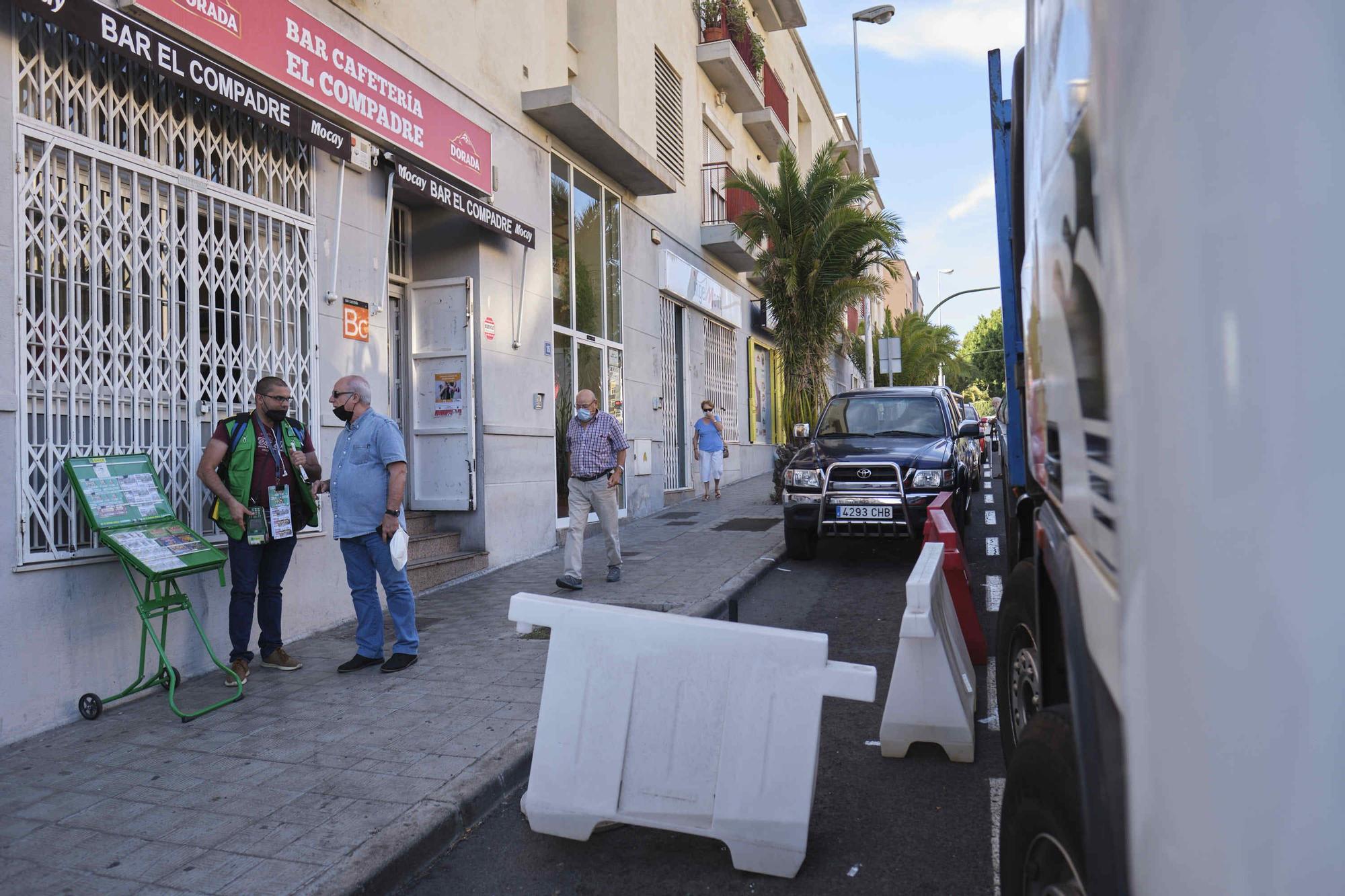 Retirada de las terrazas exprés en Santa Cruz