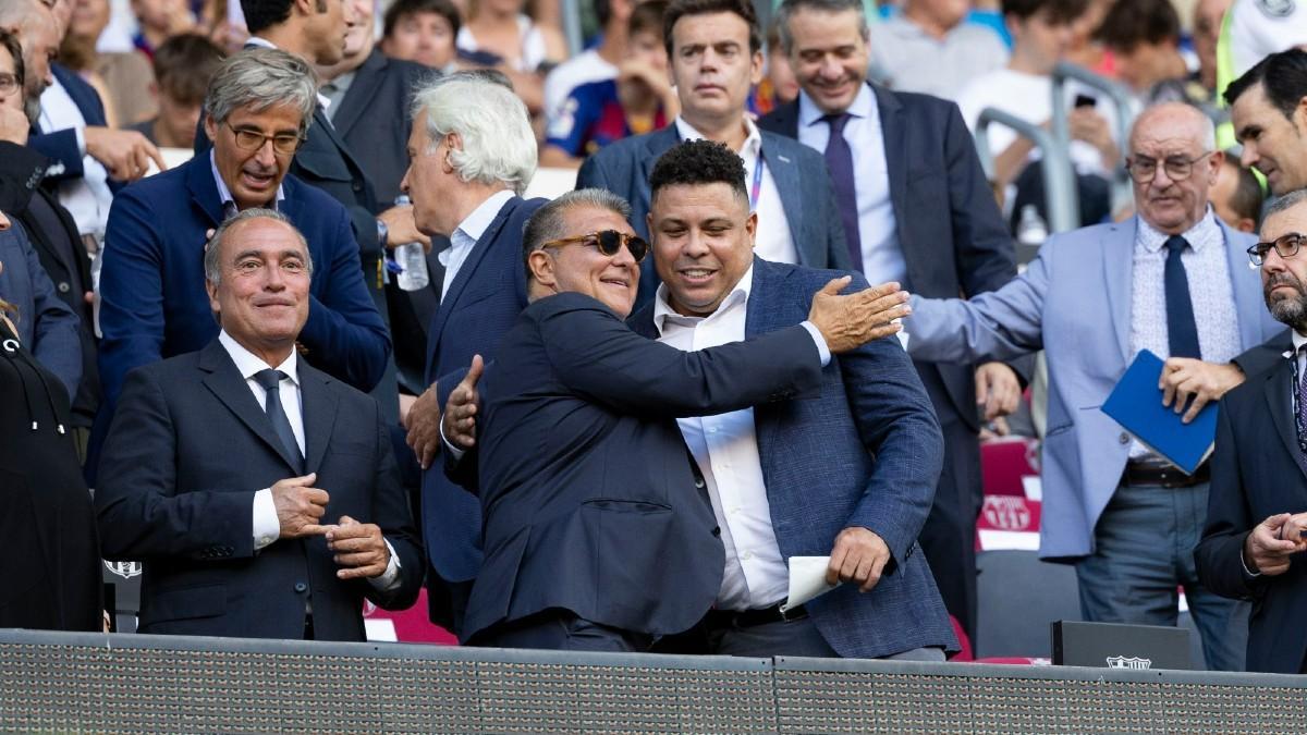 Ronaldo Nazario: "No le he pedido a Abde (a Laporta). Es cierto que es un gran jugador, a nosotros nos interesa"