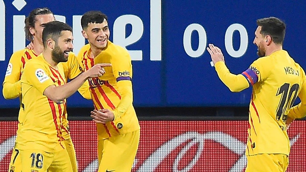 Jordi Alba celebrando su gol ante Osasuna