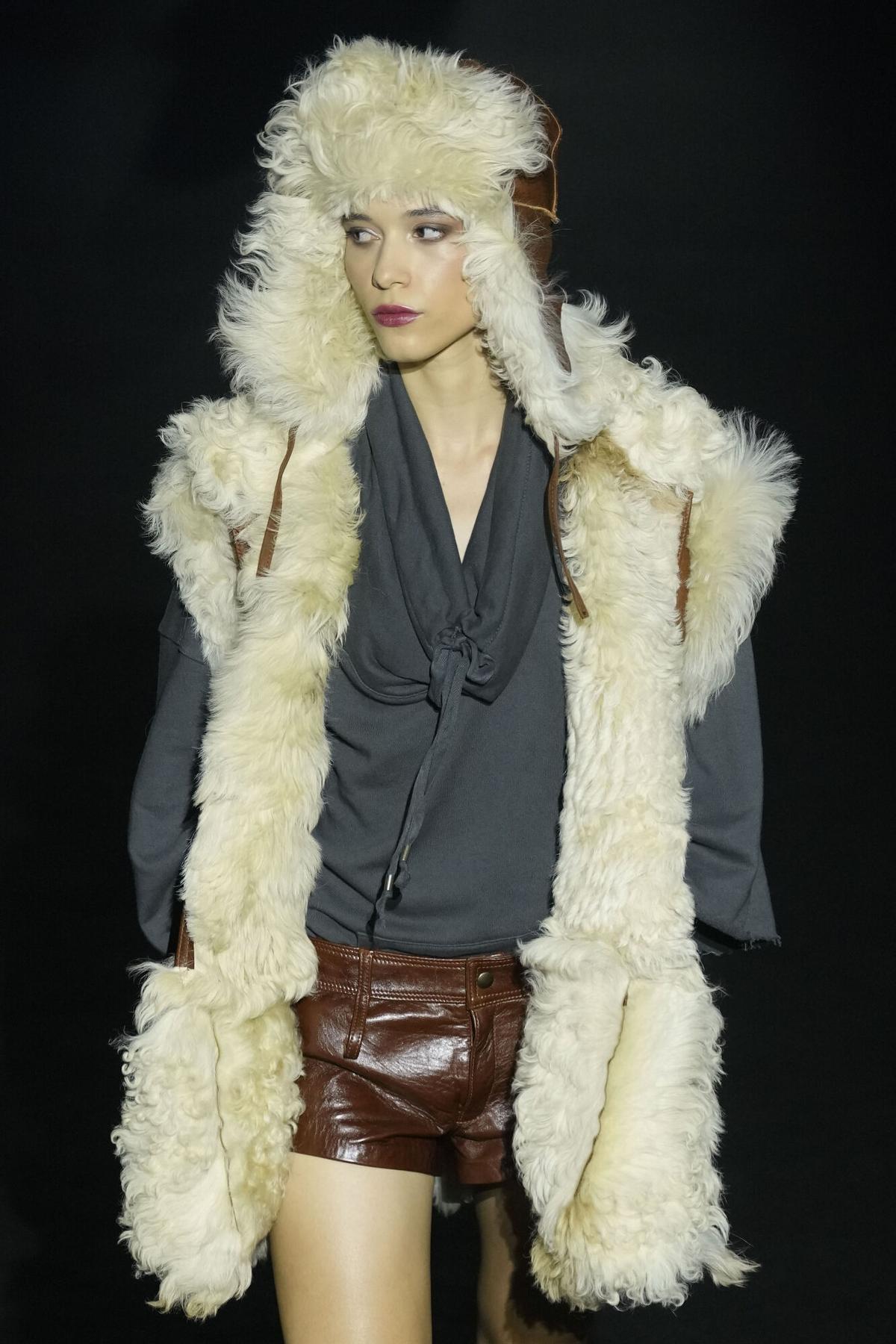 Desfile de la diseñadora belga Nathalie Chandler 