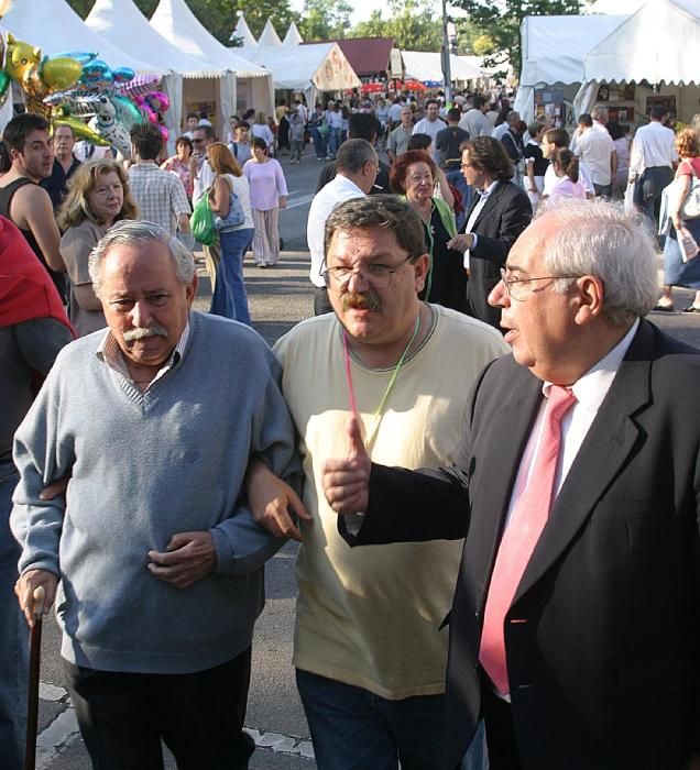 Muere Vicente Álvarez Areces: Un político popular, rodeado de populares