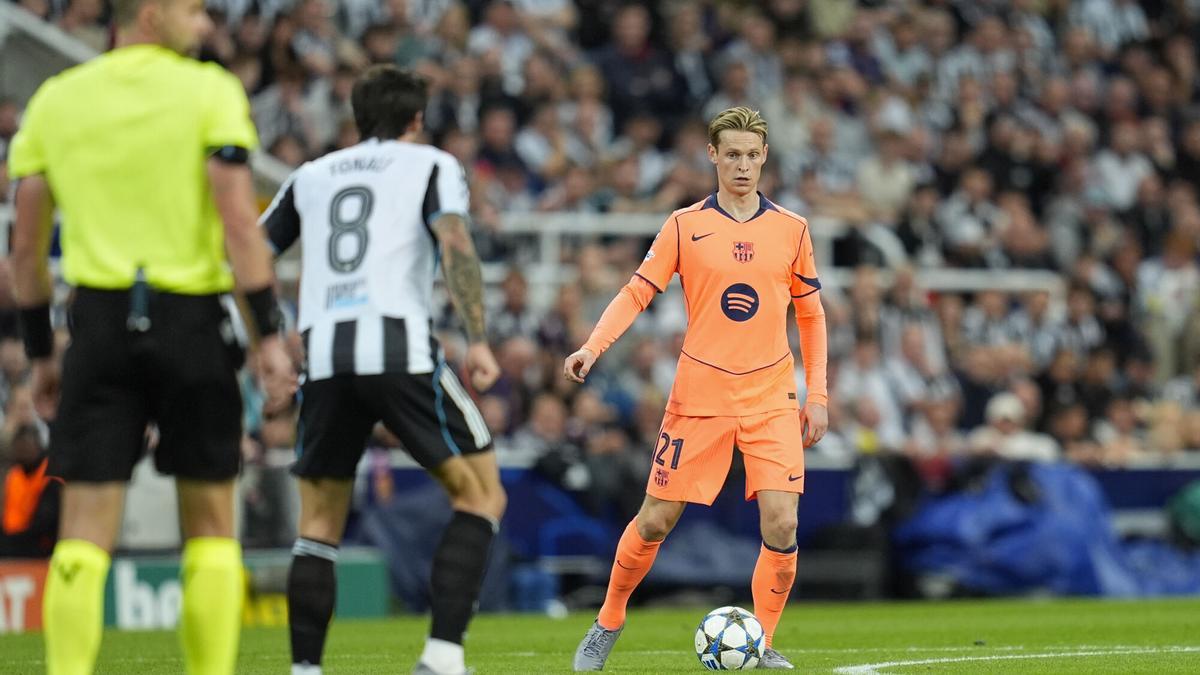 Frenkie de Jong: “Voy a renovar, tenemos que acabar de hablarlo pero voy a renovar”