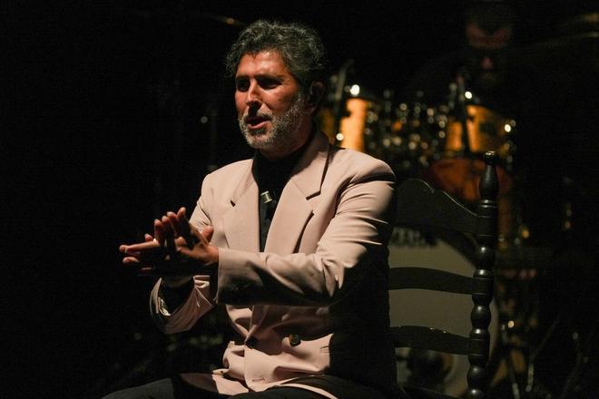 Arcángel brilla en el Gran Teatro con 'Hereje'