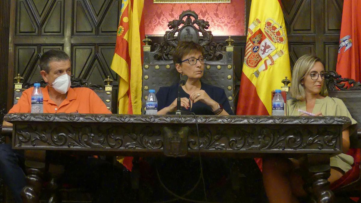 La alcaldesa de Segorbe, Mª Carmen Climent, durante el último pleno.