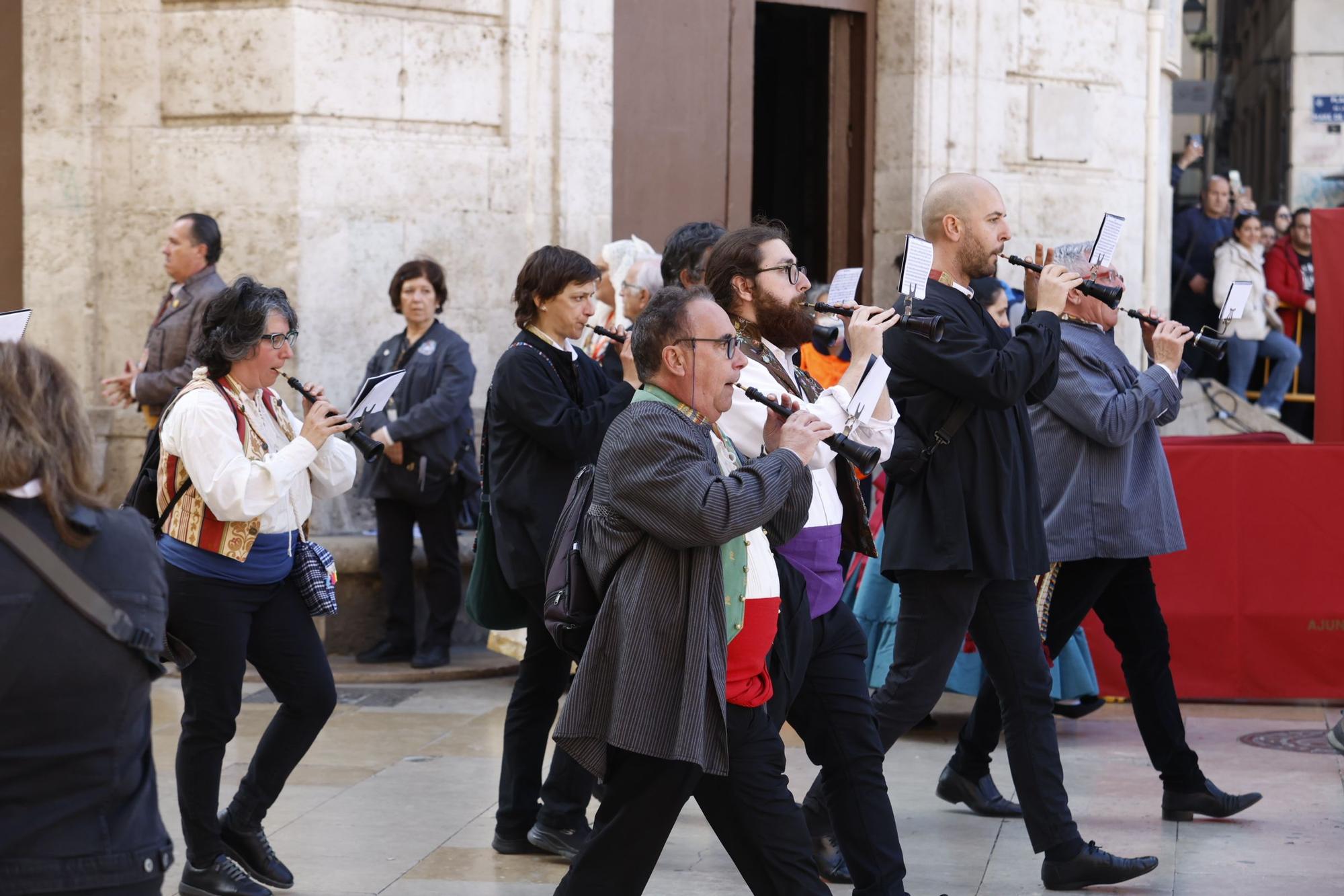 Fallas 2023 | Antología de músicos en la Ofrenda del día 17