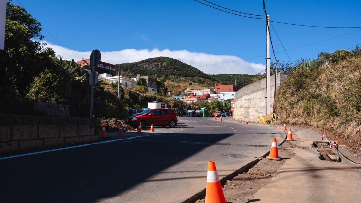 La Laguna inicia las obras de reasfaltado del Camino Jardina