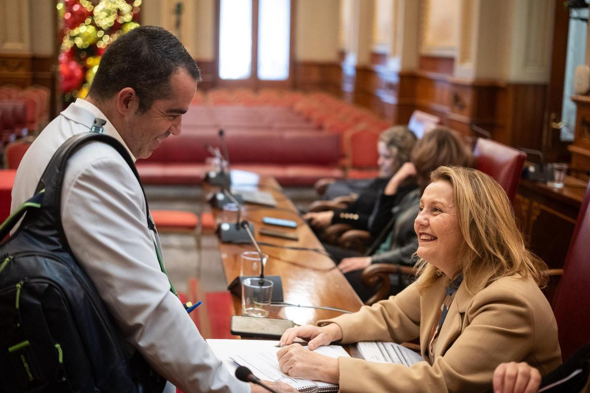 El concejal socialista Florentino Guzmán Plasencia, en una Comisión de Control.