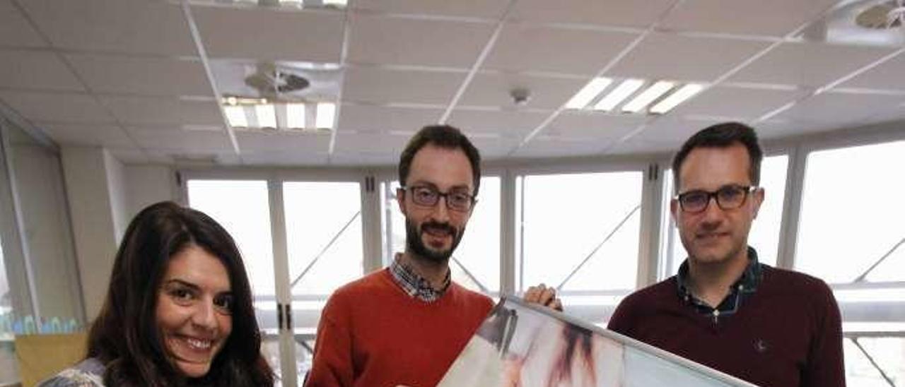 Lucía González, David Zapico y Jonathan Solís, equipo de la compañía de analítica Frame Analytics.