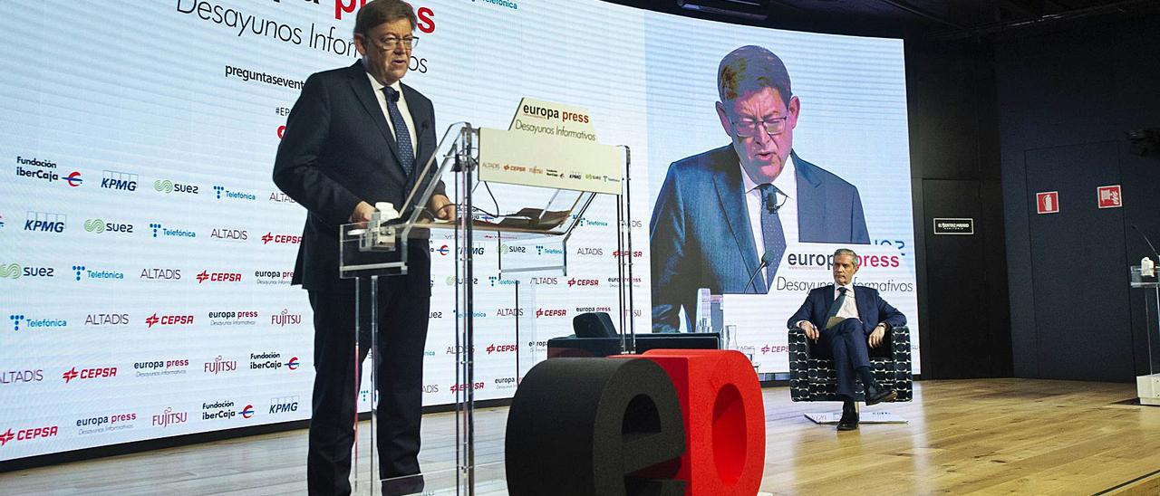 El presidente de la Generalitat, Ximo Puig, durante su intervención en el desayuno informativo organizado en Madrid. | ALBERTO ORTEGA / EUROPA PRESS