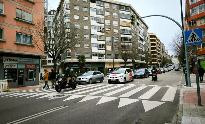 Adiós al miedo a cruzar por Fragoso: nuevos semáforos blindan la avenida