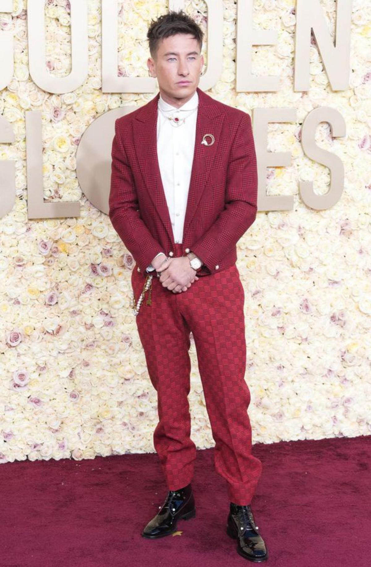 El irlandés Barry Keoghan, de rojo. | // EFE