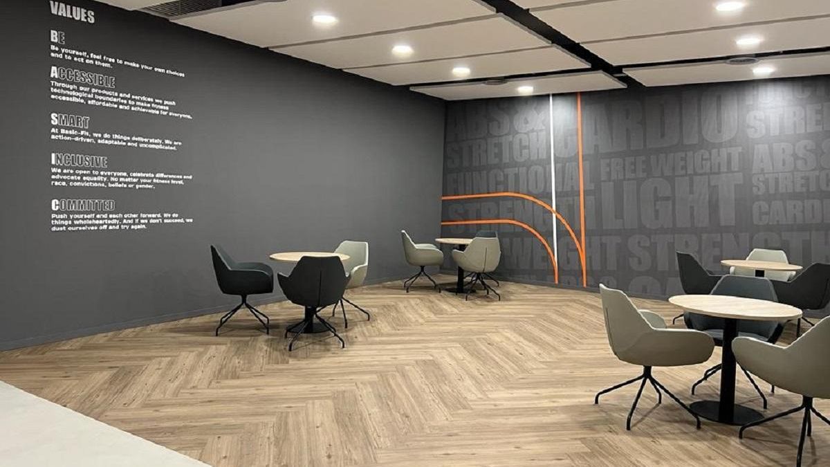 Empresas Málaga BasicFit abre un nuevo gimnasio en la calle Héroe de Sostoa
