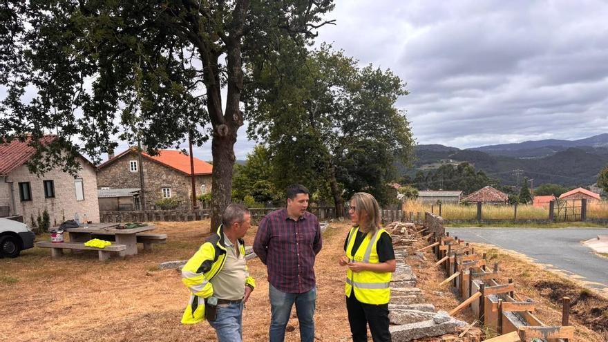 Silleda inicia las mejoras en cuatro centros sociales del rural