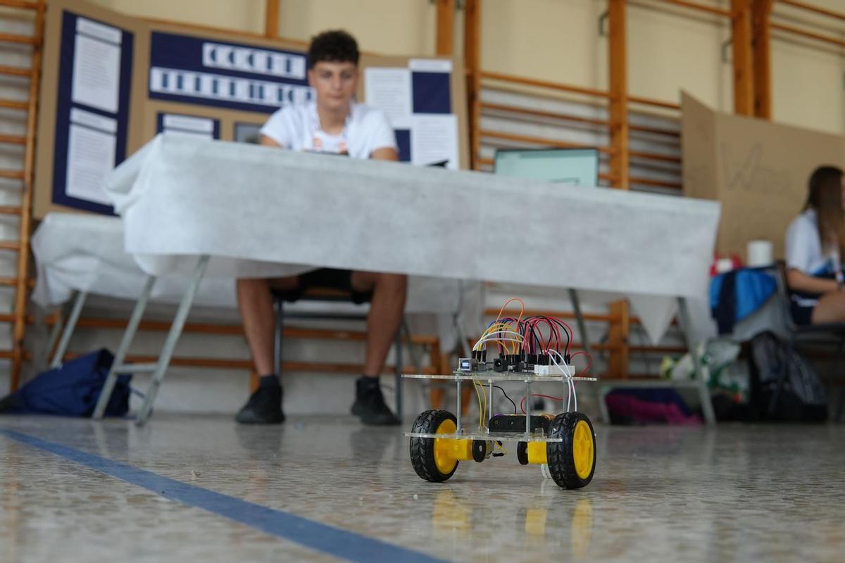 Los proyectos de robótica también han triunfado en el concurso científico de Vila-real.
