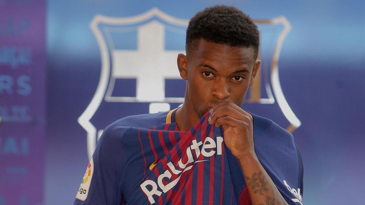 Nélson Semedo ya luce la camiseta del Barcelona