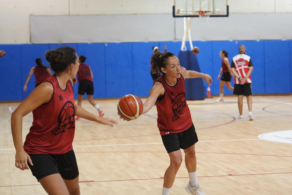 Primer entrenament grupal de l'Spar Girona