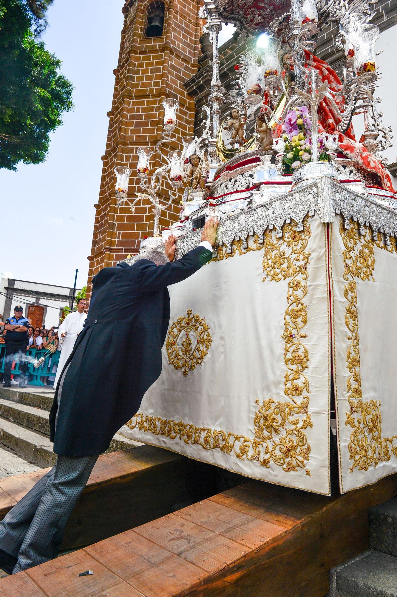 Eucaristía y procesión: Fiestas del Pino 2022