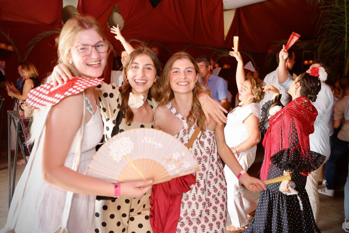 Ambiente en El Arenal el miércoles de Feria Ambiente en El Arenal el miércoles de Feria
