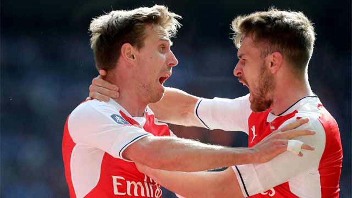 El gol de Monreal al Manchester City en la FA Cup