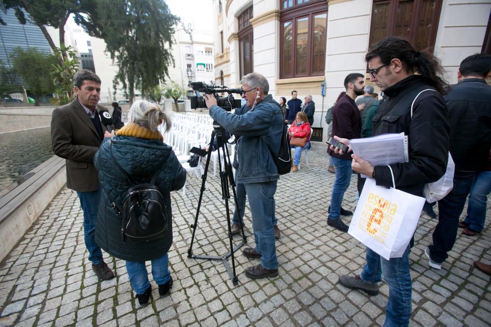 La Diputación de Alicante celebra la convivencia entre valenciano y castellano