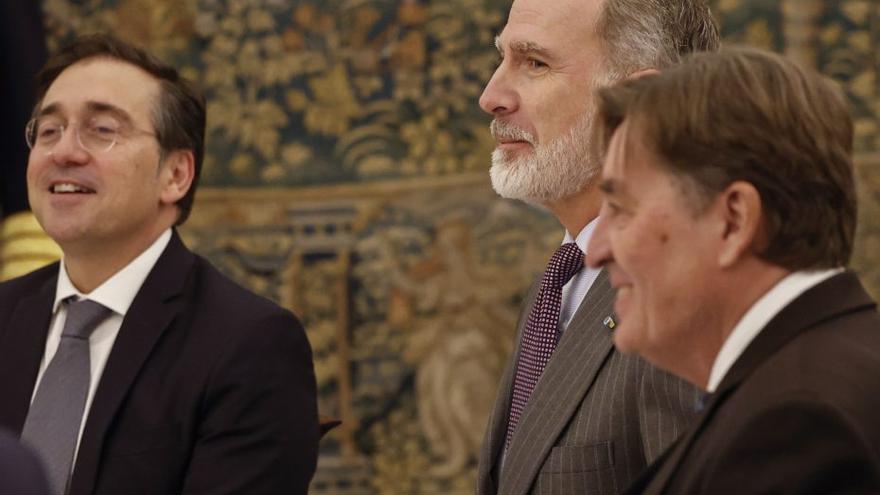 García Montero acusa a la RAE de imponer la sede del Congreso de la Lengua