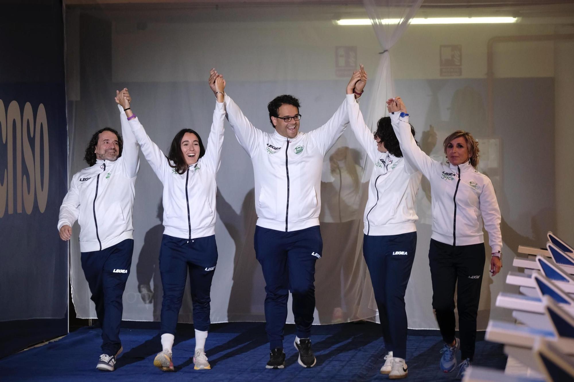 La presentación de la sección de natación del Santa Olaya, en imágenes