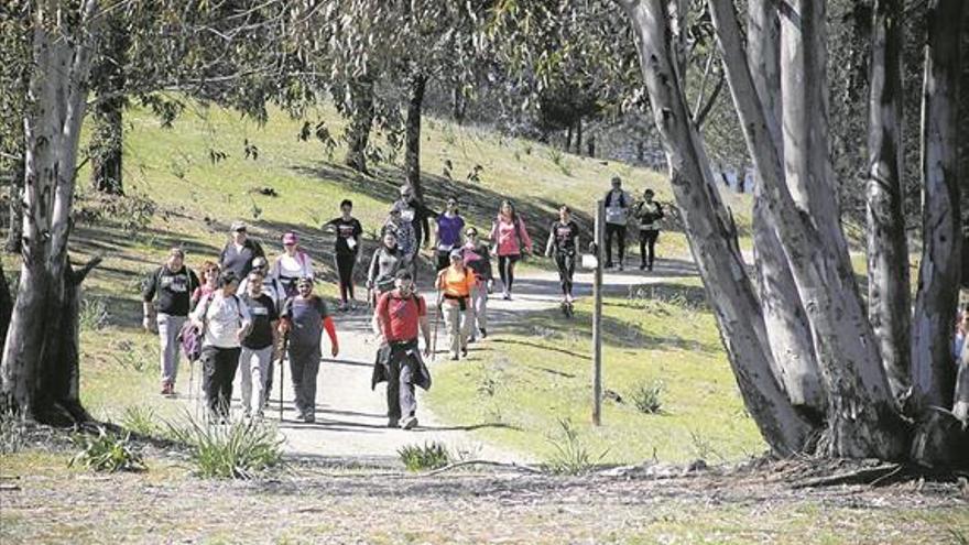 El trail se pone de moda en primavera en la comarca