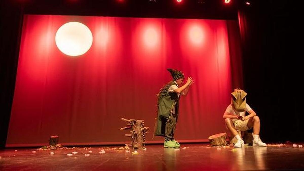 La XXVI Muestra de Teatro Infantil se celebra del 25 al 27 de mayo en el Centro Cultural Manuel Benito Moliner.