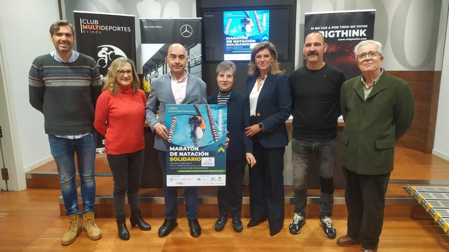 La piscina de la Corredoria acoge el I Maratón de Natación Solidario de Oviedo