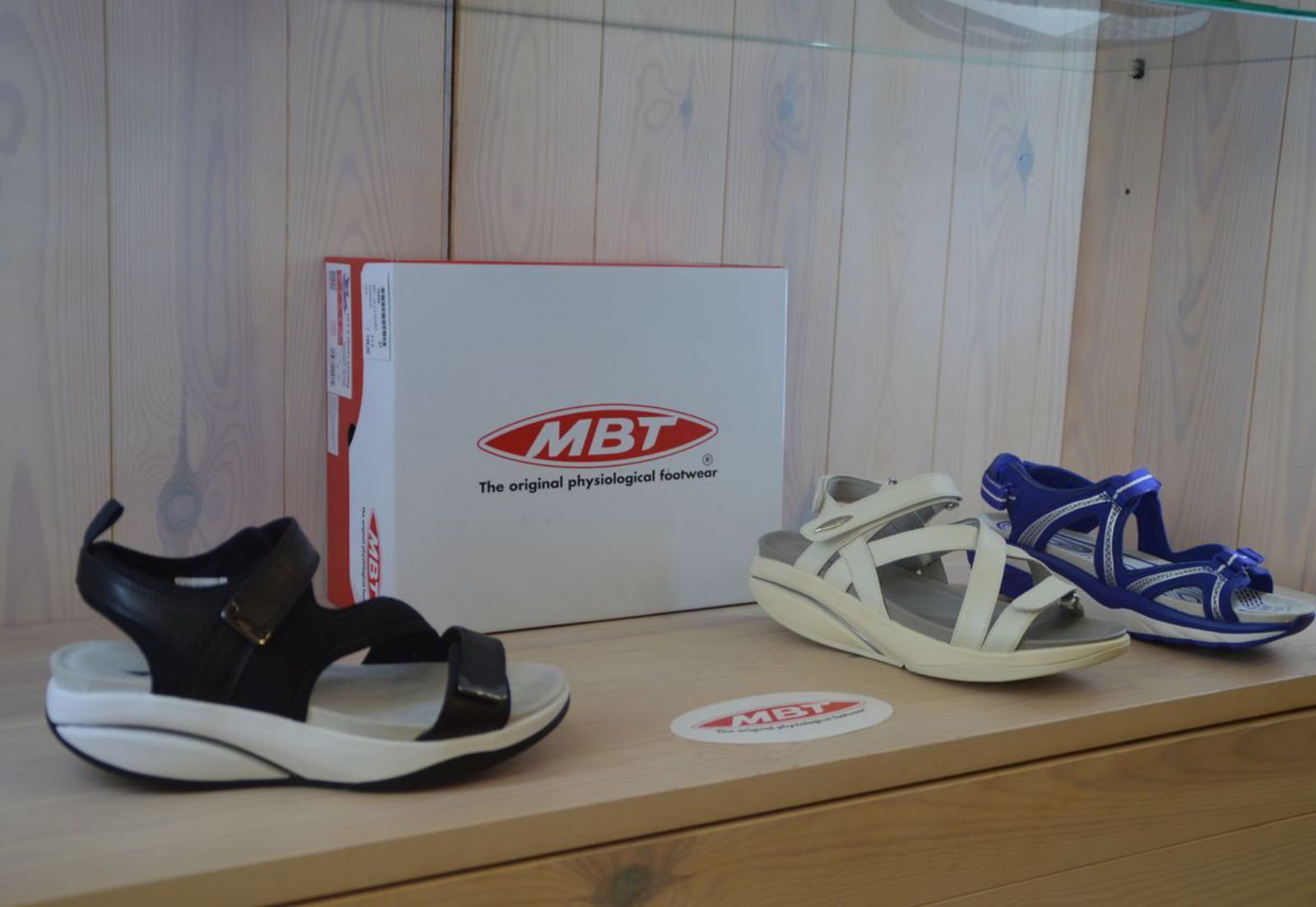 Roig Urban Comfort: Les sabates MBT garanteixen el màxim confort per millorar salut - Empordà