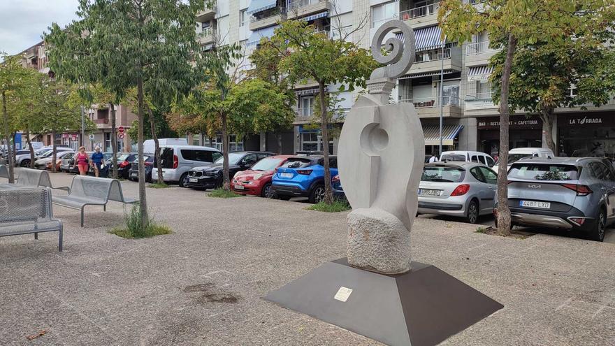 L’escultura d’homenatge a Pau Casals torna a ser visible