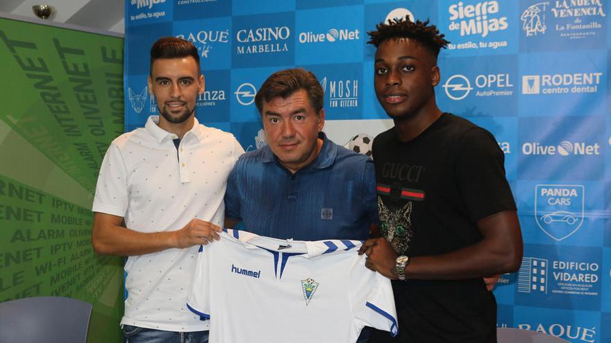 Muñoz y N&#039;Diaye, presentados con el Marbella FC