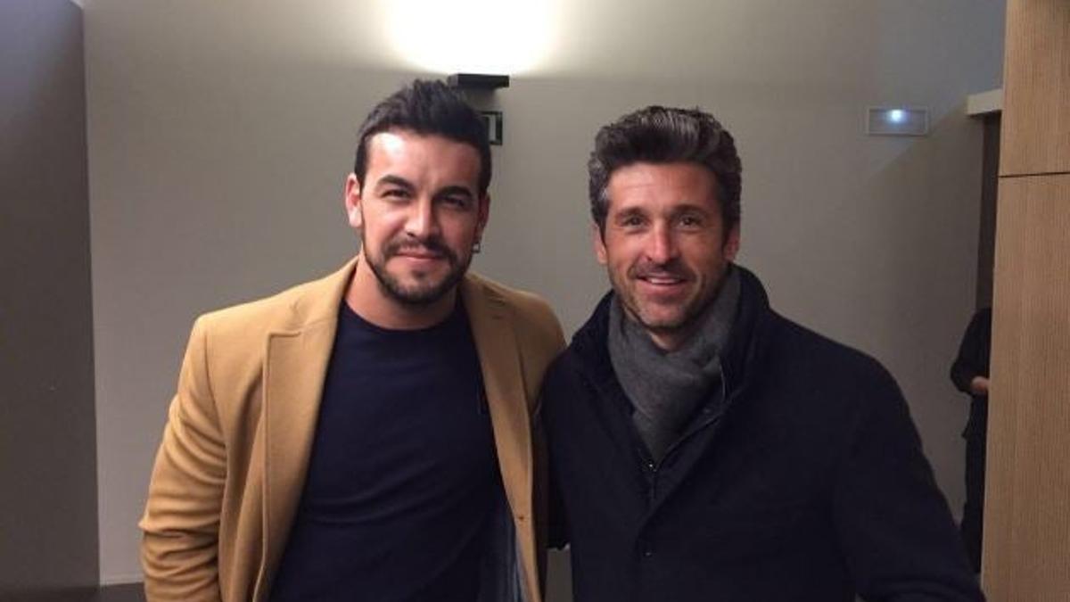 Mario Casas y  Patrick Dempsey juntos en el Camp Nou