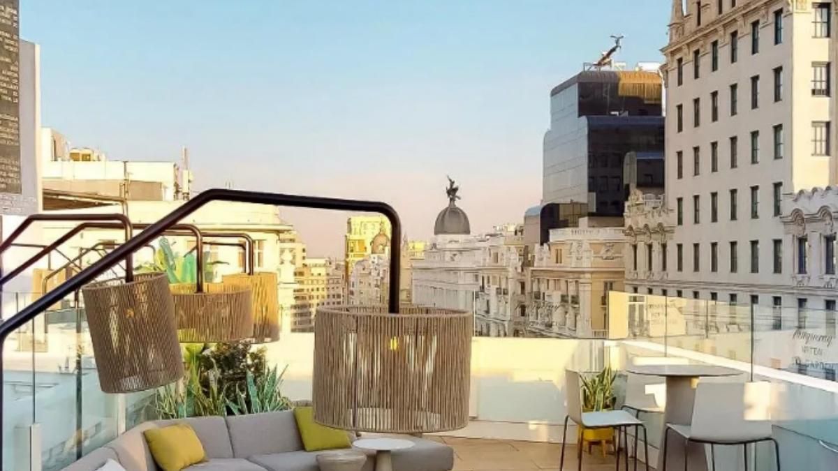Picalagartos Sky Bar.