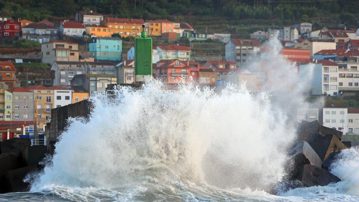 Oleaje en A Guarda durante un temporal anterior.