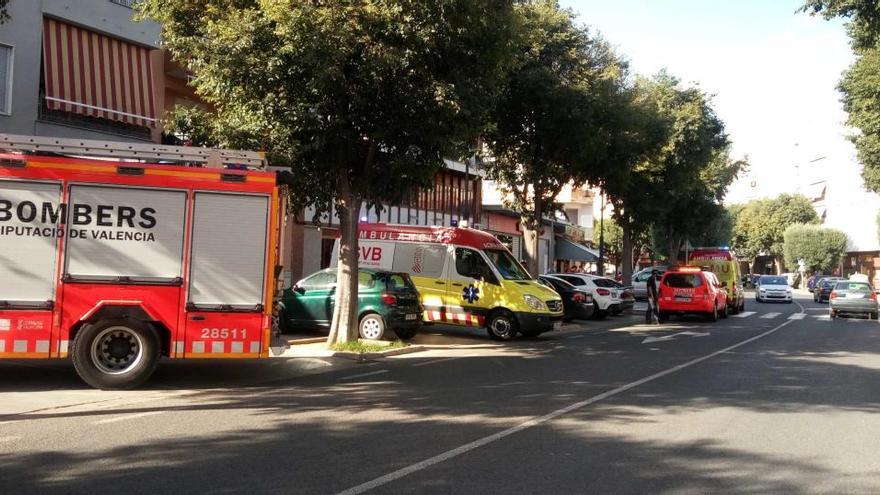 El operativo policial que atendió al enfermo en l&#039;Alcúdia.