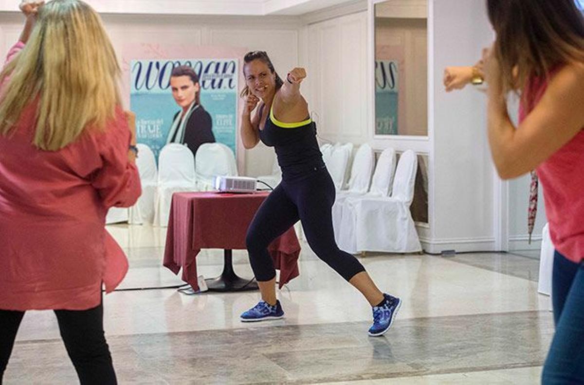 Clase de body combat impartida por David Lloyd