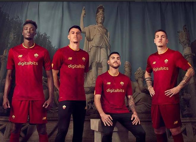 La camiseta de la Roma para la temporada 2022/23