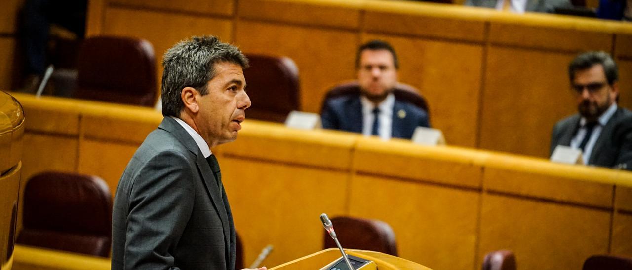 Mazón interviene en el Senado ante la mirada del presidente catalán, Pere Aragonès