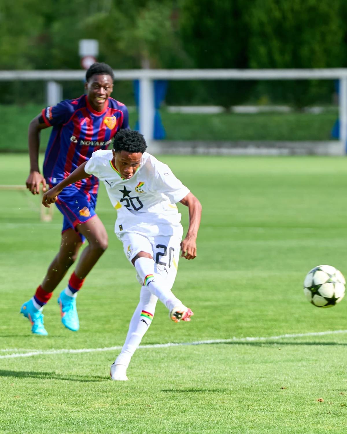 Emmanuel Abrokwa con la selección de Ghana