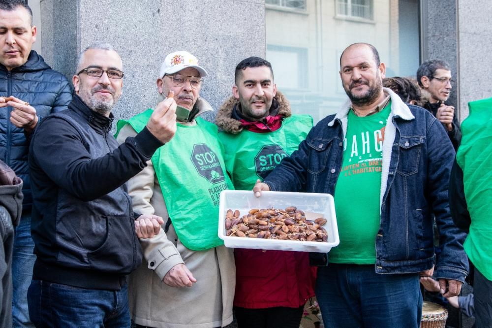 La PAHC fa guàrdia per evitar el primer desnonament obert dictat a Manresa