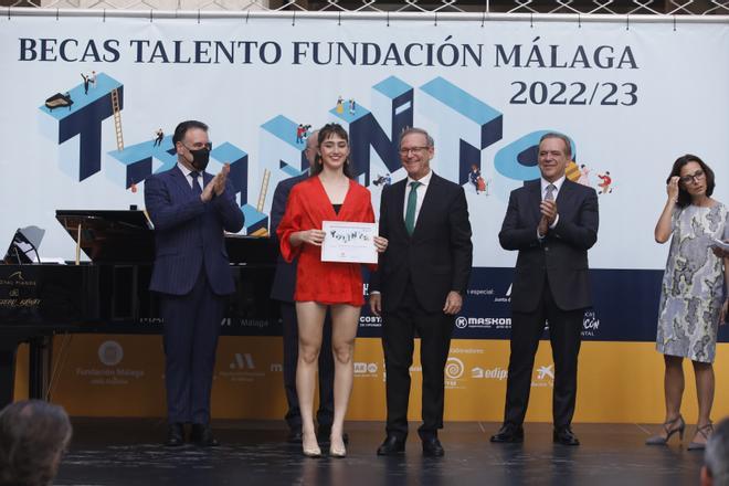 Entrega de las becas talento de la Fundación Málaga 22/23