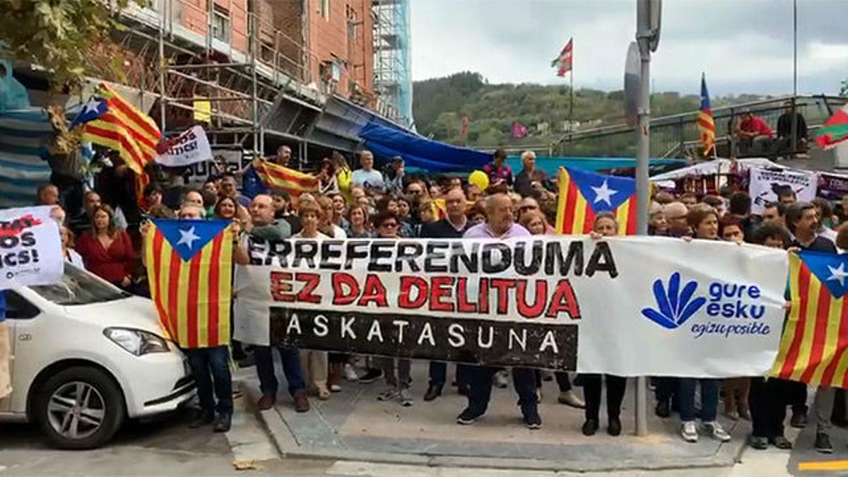 El mensaje solidario de la afición del Eibar con Catalunya