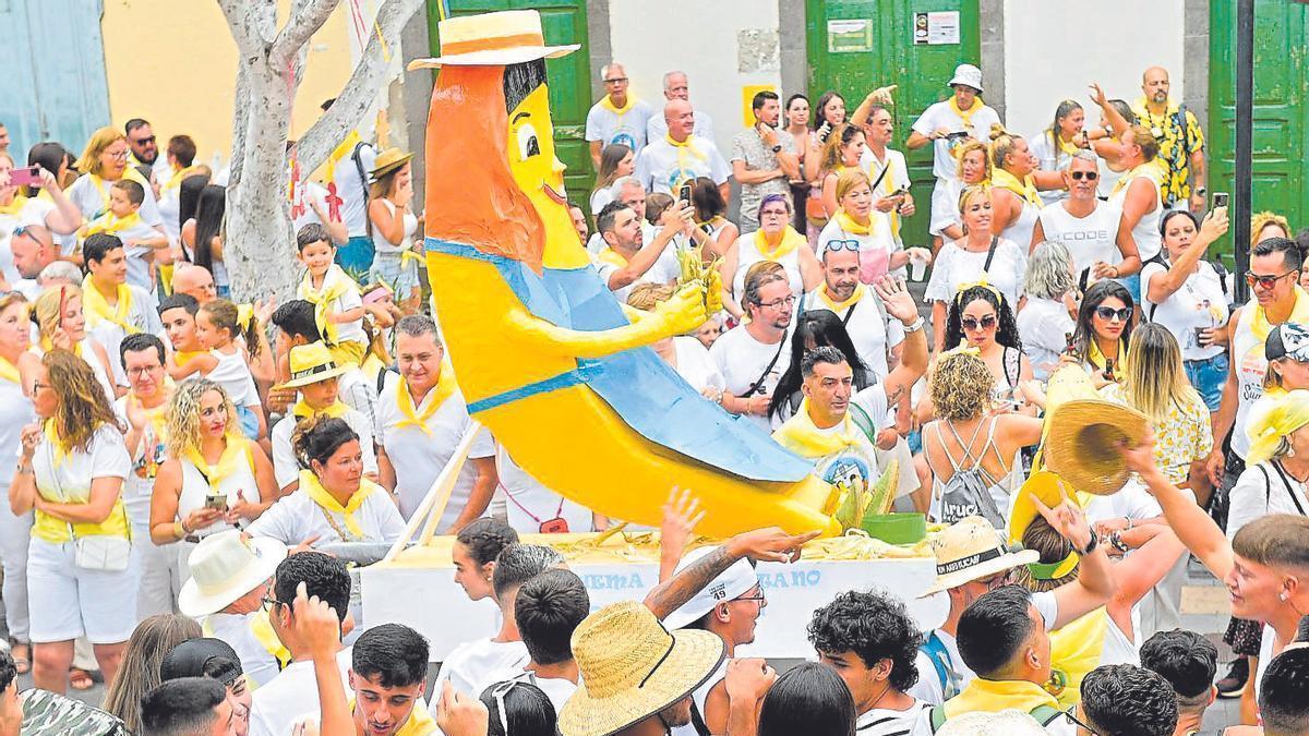 Gira y quema del plátano de Bañaderos en una edición anterior.