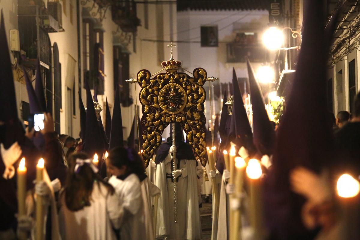 El Alcázar Viejo camina por Córdoba con la hermandad de Pasión