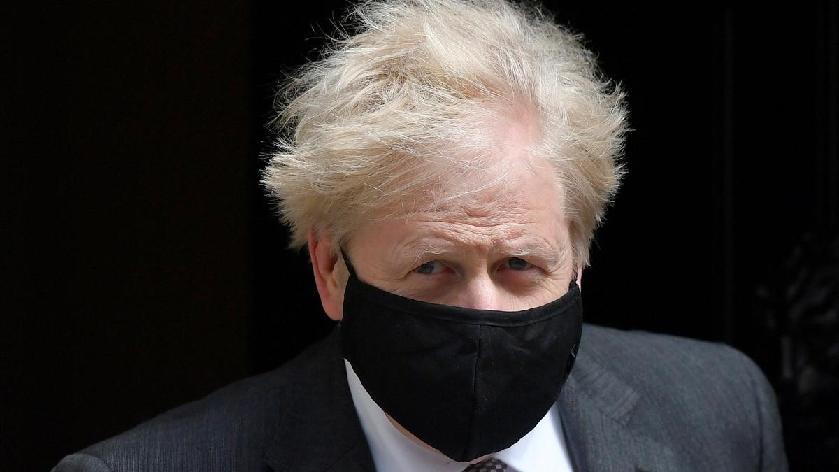 Britain&#039;s Prime Minister Boris Johnson leaves Downing Street in London