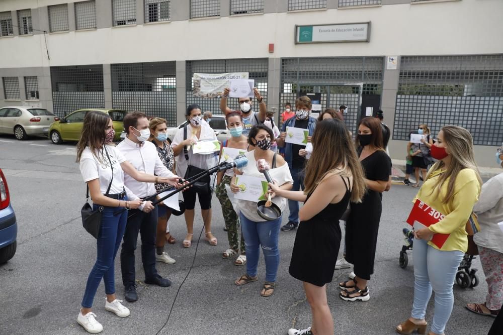 Manifestación en el colegio Altabaca por la falta de comedor escolar